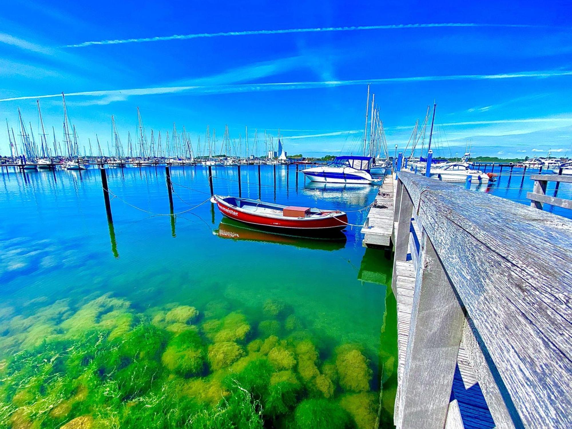 Suedstrand-Ferienwohnung-Suhr Burgtiefe auf Fehmarn ภายนอก รูปภาพ